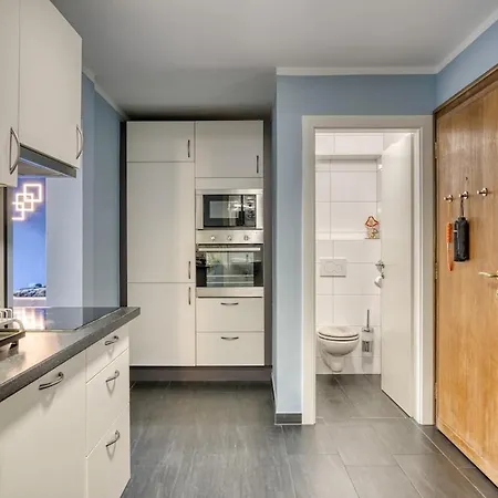 27 Clouds Apartment